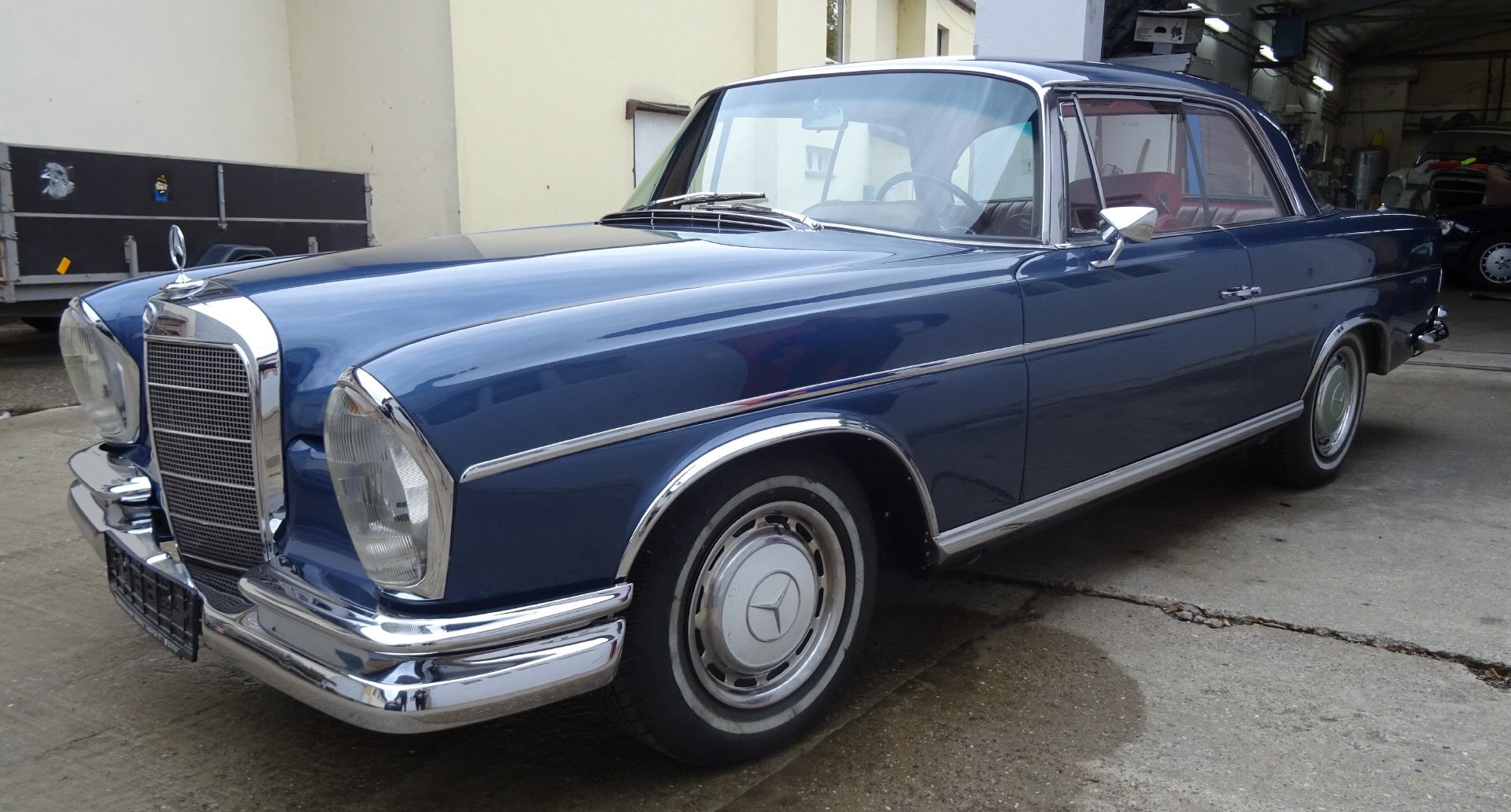 Mercedes Benz 220 SEb (111) (1965)